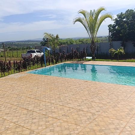 Residencial Linda Vista Casa Azul Hotel Mateus Leme Buitenkant foto